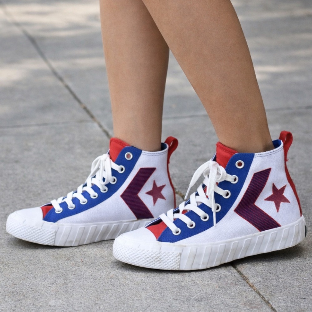 Converse UNT1TL3D High Top Sneakers Red White Blue Sz 7 men’s/ Sz 9 women’s